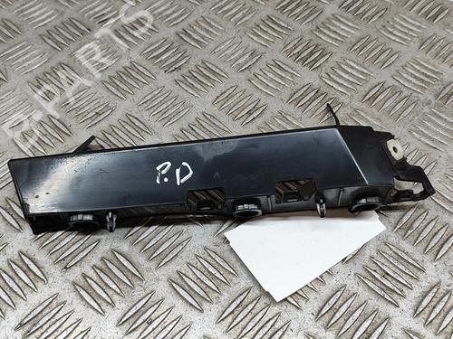 Support du pare-chocs avant LAND ROVER DISCOVERY V (L462) 3.0 D 4x4 (211 hp) 16944827