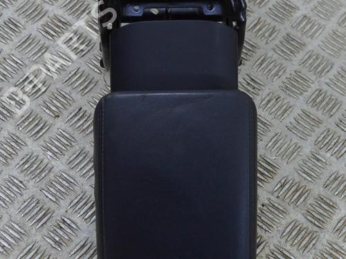 Used Armrest / Center console AUDI A4 B8 Avant (8K5) 2.0 TDI quattro (143 hp) 15551753