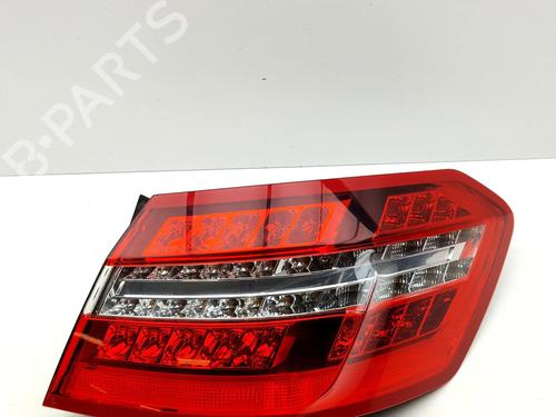 Used Right taillight Right taillight MERCEDES-BENZ E-CLASS (W212) E 220 CDI / BlueTEC (212.001, 212.002) (170 hp) 39958614 39958614