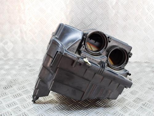 Air filter box LAND ROVER DISCOVERY IV (L319) 3.0 SDV6 4x4 | BP9628043M87