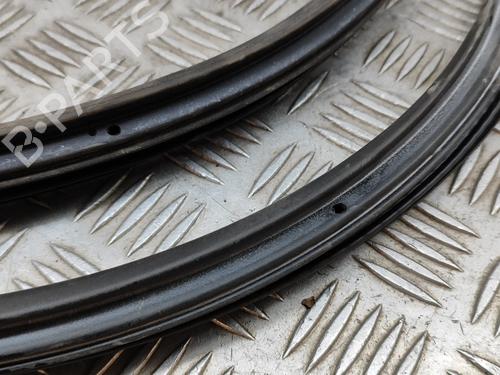 Rubber door seal VW AMAROK (2HA, 2HB, S1B, S6B, S7A, S7B, AGD) 2.0 BiTDI 4motion | BP18605062C142 