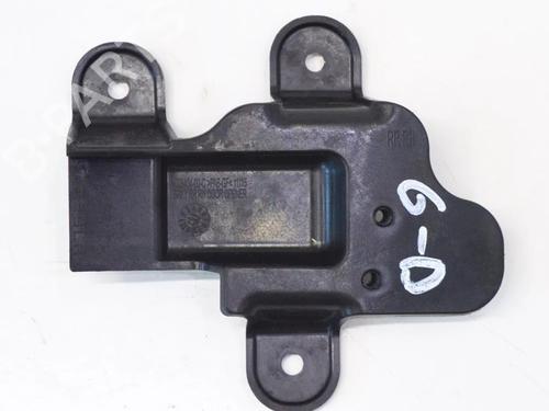 outra-tesla-model-s-5yjs-75d-awd-100840400c-2012-20233109 main image