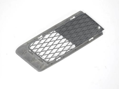 Used Grille Grille BMW 3 Coupe (E92) 335 d (286 hp) 33394220 33394220