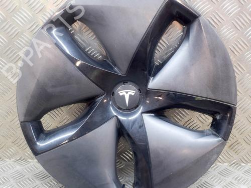 Used Hub cap TESLA MODEL 3 (5YJ3) EV (261 hp) 27756212