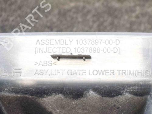 Used Tailgate trim TESLA MODEL X (5YJX) 90D AWD (525 hp) 20233264