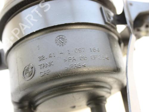 Power steering reservoir BMW X5 (E53) 4.4 i | BP30282769M117 - Image 4