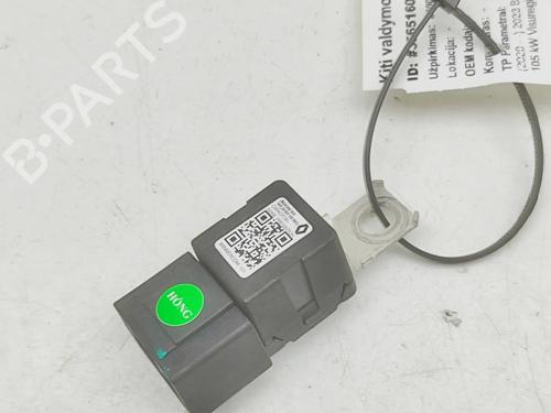Used Electronic module Electronic module RENAULT ARKANA I (LCM_, LDN_) 1.6 E-TECH 145 (LDMU) (143 hp) 35727046 35727046