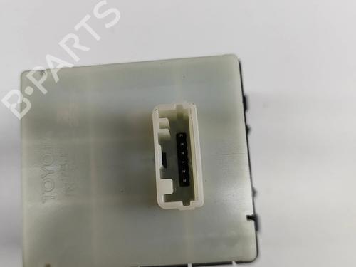 Switch LEXUS RX (_L2_) 450h AWD (GYL25_, GYL26_, GYL25, GYL26, GYL25R, GYL26R) | BP25995954I30  - Image 5