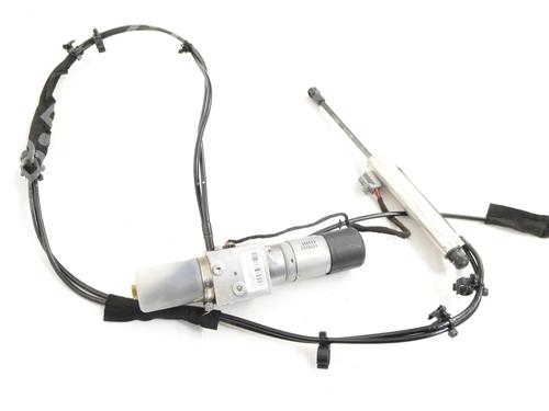 Used Electronic module Electronic module VOLVO V70 III (135) 2.0 D (136 hp) 33344320 33344320