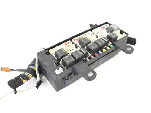 Used Fuse box Fuse box JAGUAR F-PACE (X761) 2.0 TD4 AWD (180 hp) 30619960 30619960