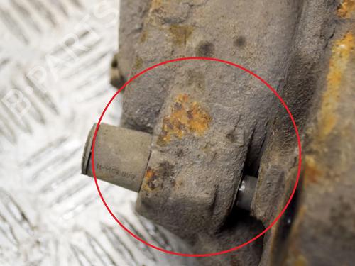 Right front brake caliper VW TRANSPORTER T5 Van (7HA, 7HH, 7EA, 7EH) 2.5 TDI | BP14630774M104 