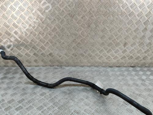 Pipe TESLA MODEL Y (5YJY) EV Performance All-wheel Drive | BP28687084M125 