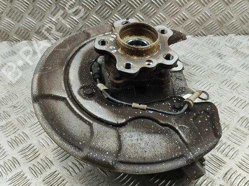 Used Right rear steering knuckle Right rear steering knuckle BMW 5 (G30, F90) 530 e Plug-in Hybrid (252 hp) 27532163 27532163