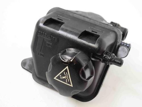 Used Power steering reservoir BMW 5 (F10) 550 i (408 hp) 30209981