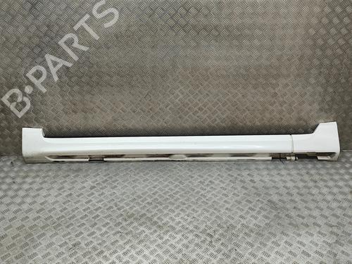 Used Left sideskirt VOLVO V70 III (135) D4 (181 hp) 29830282