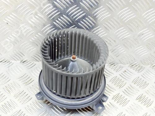 Used Heater blower motor Heater blower motor TESLA MODEL 3 (5YJ3) EV Performance AWD (462 hp) 27751348 27751348