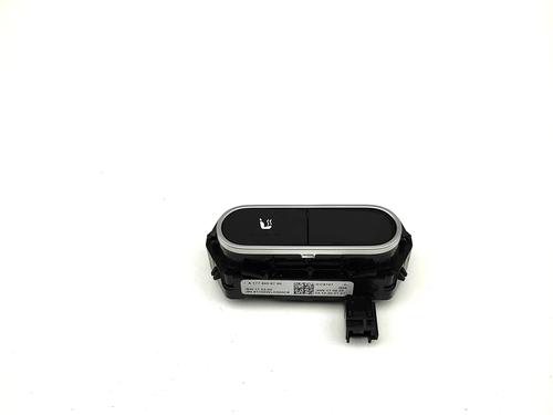 switch-mercedes-benz-eqa-h243-2021-36534239 main image