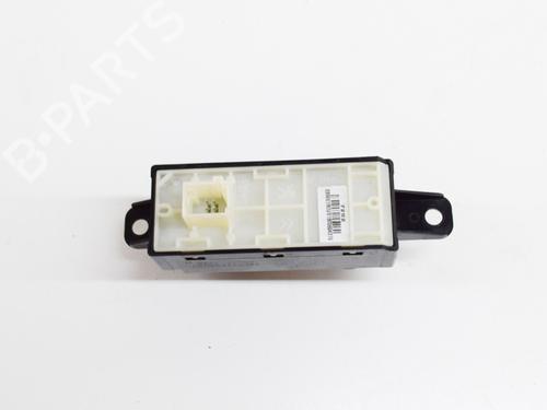 Switch PEUGEOT 208 I (CA_, CC_) 1.2 VTI 82 | BP10527653I30 