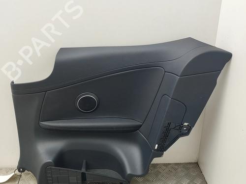 Bageste højre beklædning Bageste højre beklædning MERCEDES-BENZ C-CLASS Coupe (C205) C 200 EQ Boost (205.377) (184 hp) 34630233 34630233