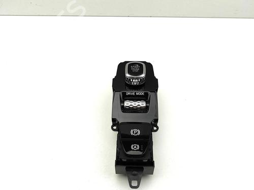 switch-volvo-v90-ii-estate-235-2016-36186661 main image