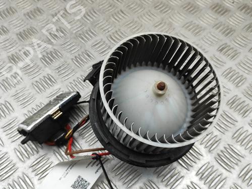 Used Heater blower motor MERCEDES-BENZ E-CLASS (W212) E 220 CDI / BlueTEC (212.001, 212.002) (170 hp) 31528753