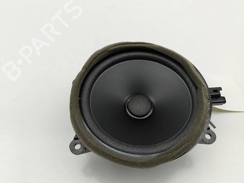 speaker-volvo-xc40-536-2017-29076071 main image