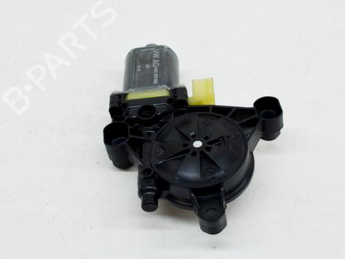 Right front window motor AUDI A4 B9 Avant (8W5, 8WD) 1.4 TFSI | BP8835872E20 