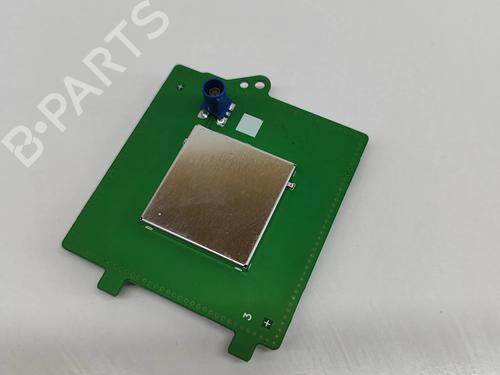 Antenne/Base TESLA MODEL Y (5YJY) EV Performance All-wheel Drive | BP33360940C140 - Image 4