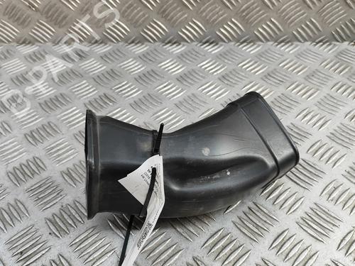 Used Pipe VOLVO V60 II (225) D3 (150 hp) 27795497