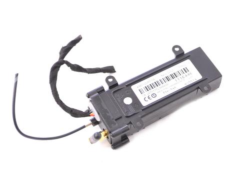 antennabase-mercedes-benz-cls-c257-2017-30219821 main image