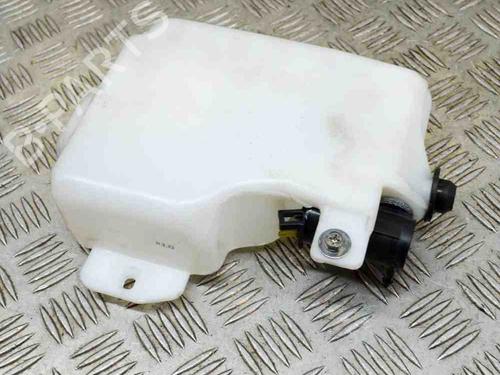 Windscreen washer tank MITSUBISHI PAJERO III (V7_W, V6_W) 3.2 Di-D | BP8625870C113 