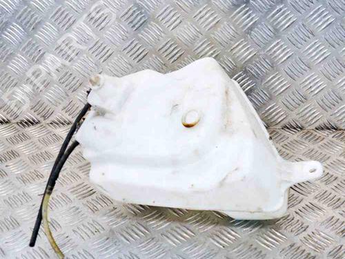 Used Windscreen washer tank TOYOTA PRIUS Liftback (_W2_) 1.5 Hybrid (NHW20_, NHW20R) (112 hp) 6757702