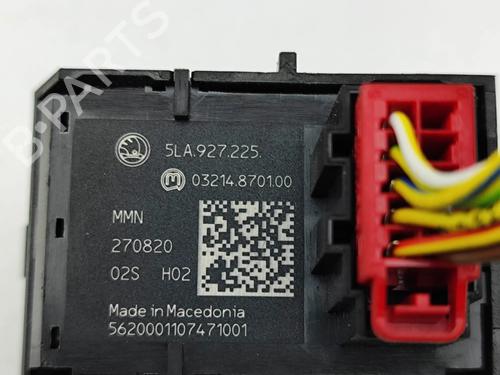 Switch SKODA ENYAQ iV SUV (5AZ) 60 | BP28433628I30 - Image 6