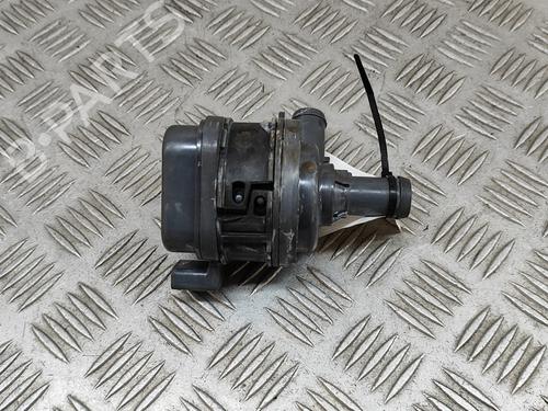 Used Auxiliary water pump VOLVO XC60 II (246) T6 Plug-In Hybrid AWD (349 hp) 28433041