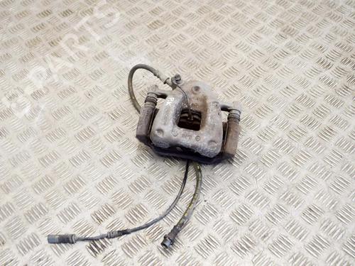 Used Left front brake caliper BMW i3 (I01) s Electric (102 hp) 27757460