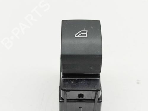 Used Right rear window switch VOLVO XC40 (536) B4 Mild-Hybrid (197 hp) 30679130