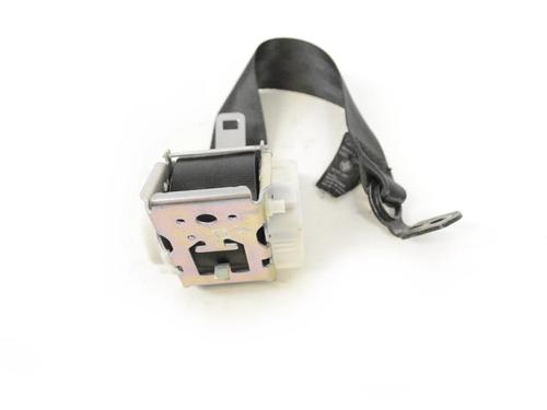 rear-right-seatbelt-ford-focus-iii-2010-2011-2012-2013-2014-2015-2016-2017-2018-2019-2020-33350443 main image