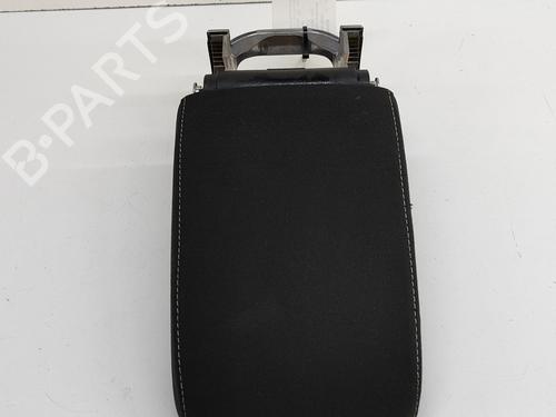 Used Armrest / Center console VW GOLF VII (5G1, BQ1, BE1, BE2) 1.2 TSI (105 hp) 24976293