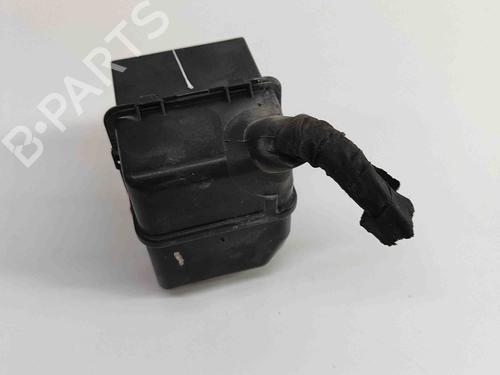 Fuse box VW SHARAN (7N1, 7N2) 2.0 TDI | BP26607608E1