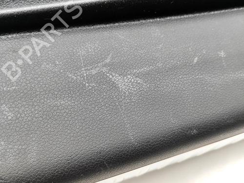 Pynteleist til bakluke PORSCHE MACAN (95B) 2.0 | BP31704843C151 