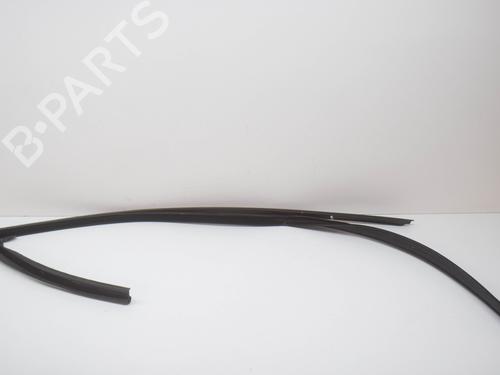 Used Door moulding trim BMW 5 (F10) M5 (560 hp) 8840058