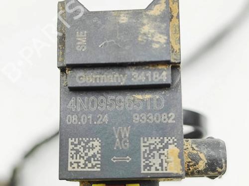 Electronic sensor AUDI Q8 (4MN, 4MT) 55 TFSI Mild Hybrid quattro | BP32991067M84  - Image 5