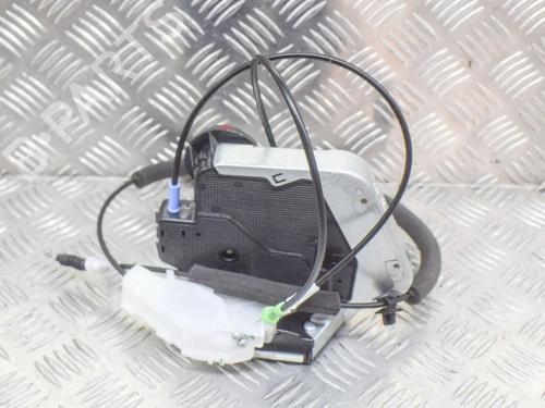rear-left-lock-toyota-c-hr-_x1_-2016-26309318 main image