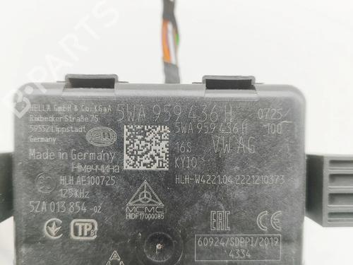Electronic module SKODA ENYAQ iV SUV (5AZ) 60 | BP33384492M83 - Image 5