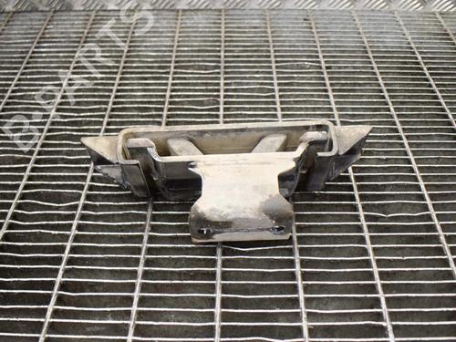 Used Gearbox mount Gearbox mount MITSUBISHI L200 / TRITON (KA_T, KB_T) 2.5 DI-D 4WD (KB4T) (178 hp) 6773181 6773181