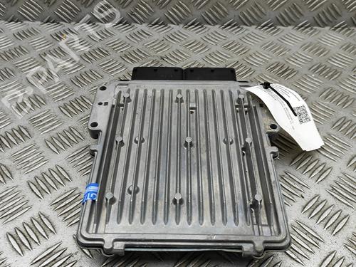 Used Engine control unit (ECU) LAND ROVER DISCOVERY V (L462) 3.0 Td6 4x4 (258 hp) 30130820