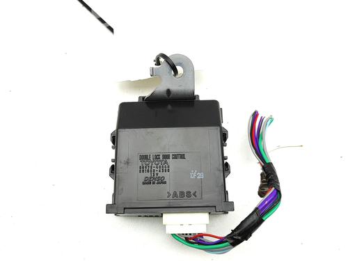 control-unit-toyota-corolla-estate-_e21_-2019-39410202 main image