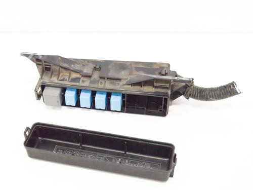 Used Fuse box TOYOTA PRIUS Liftback (_W2_) 1.5 Hybrid (NHW20_, NHW20R) (112 hp) 6757770