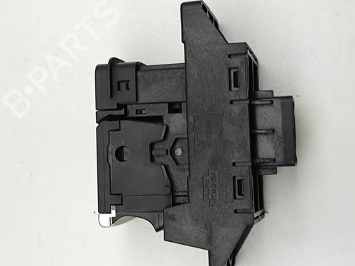 Switch NISSAN JUKE (F16_) DIG-T 117 | BP27794504I30
