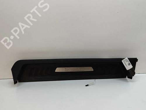 Used Step Step MERCEDES-BENZ V-CLASS (W447) V 220 CDI / d (447.811, 447.813, 447.815) (163 hp) 28437296 28437296